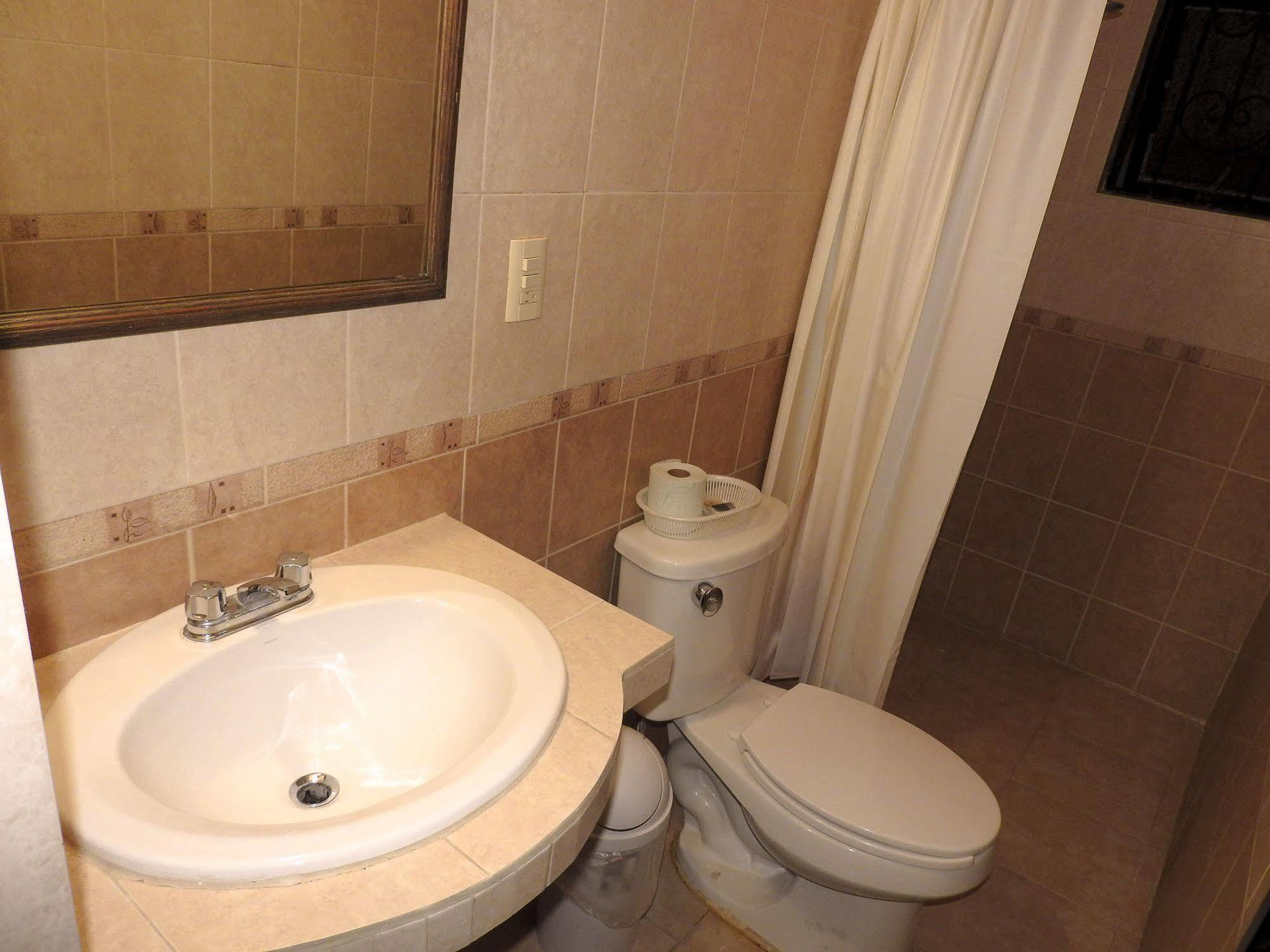 Hotel Posada Las Casas Сан-Крістобаль-де-лас-Касас Екстер'єр фото